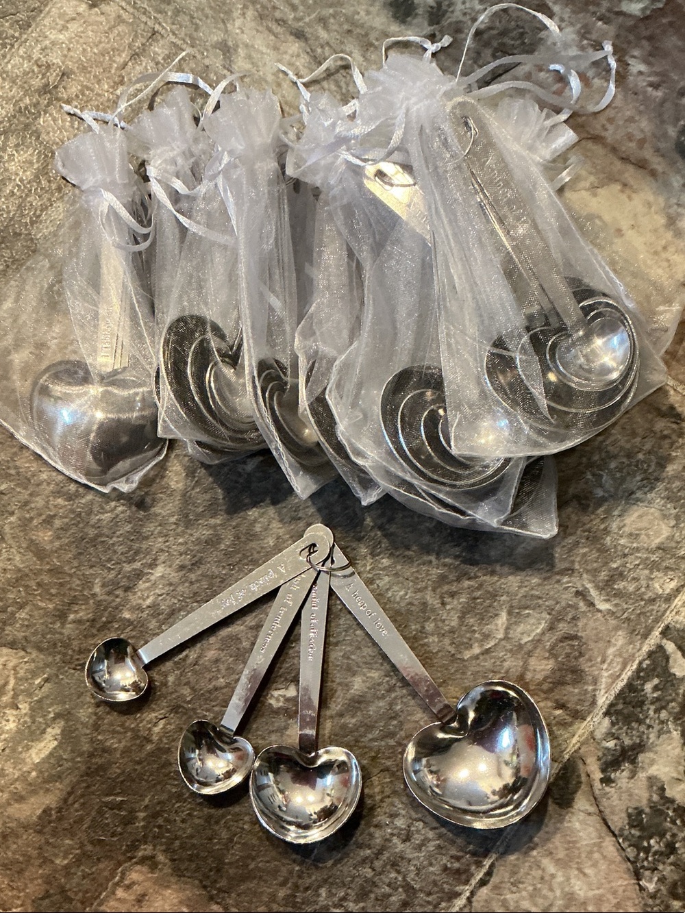 Spoons Heart-Shaped Stainless Steel Measuring Spoons - Set of 4 - Silver 10 bags